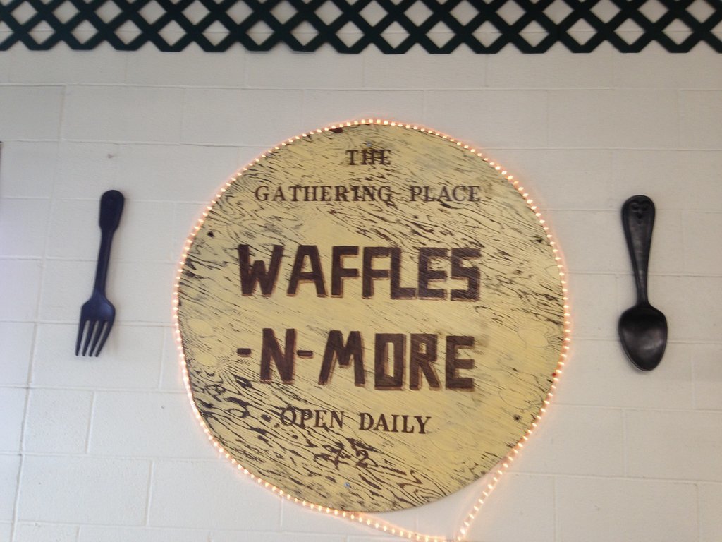 Waffles `n More